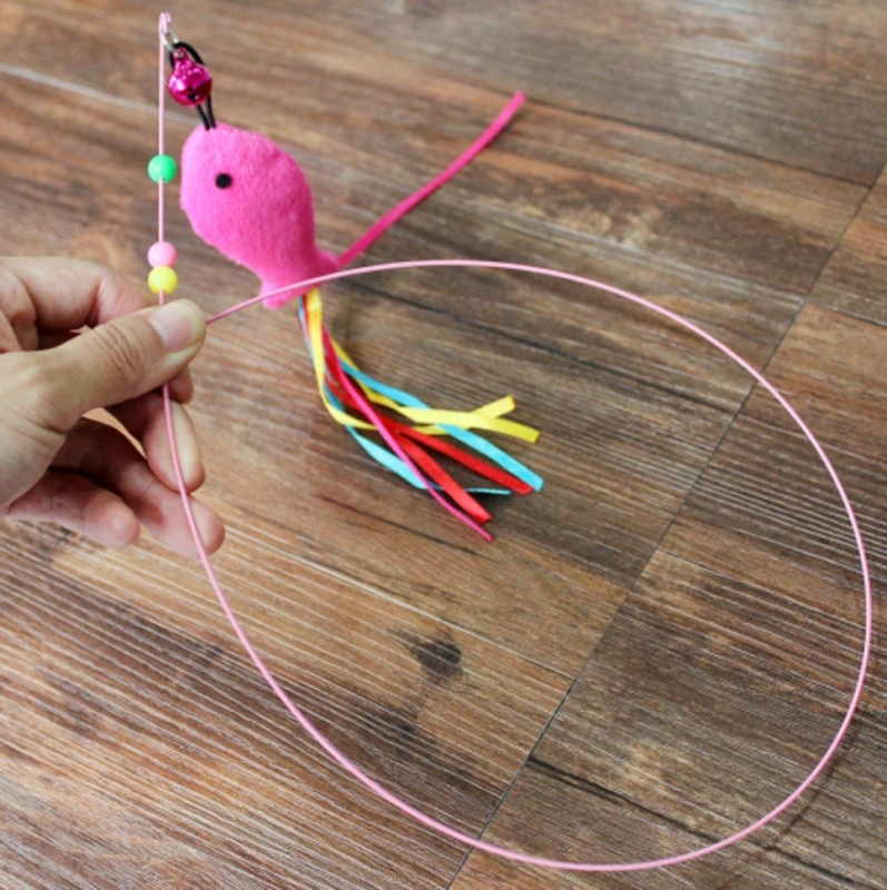 Удочка дразнилка для кошек металлическая с мягкой рыбкой Удочка дразнилка для кошек металлическая с мягкой рыбкой