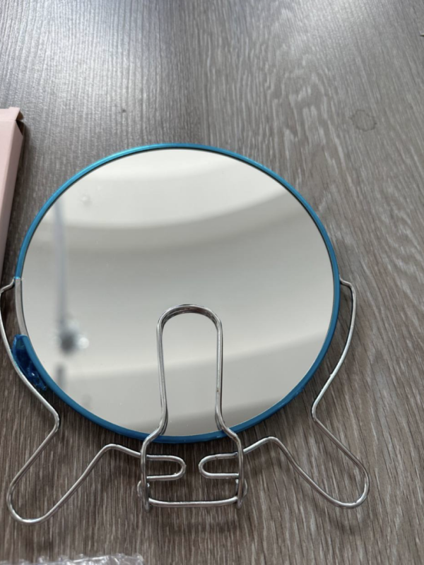 Зеркало настольное - подвесное «Круг», двустороннее, с увеличением, d зеркальной поверхности 16 см, цвет серебристый