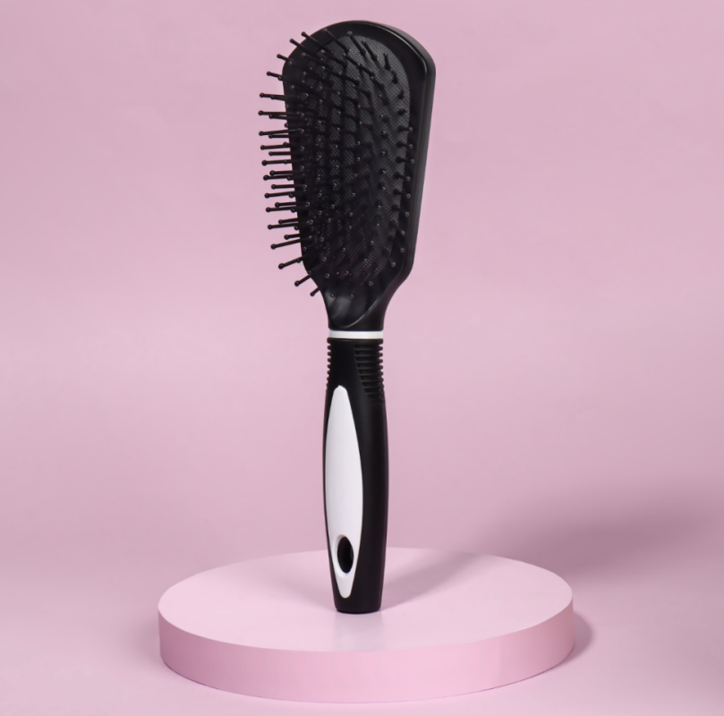 Расчёска массажная, 6,5 × 24 см, цвет чёрный/белый Расчёска массажная, 6,5 × 24 см, цвет чёрный/белый