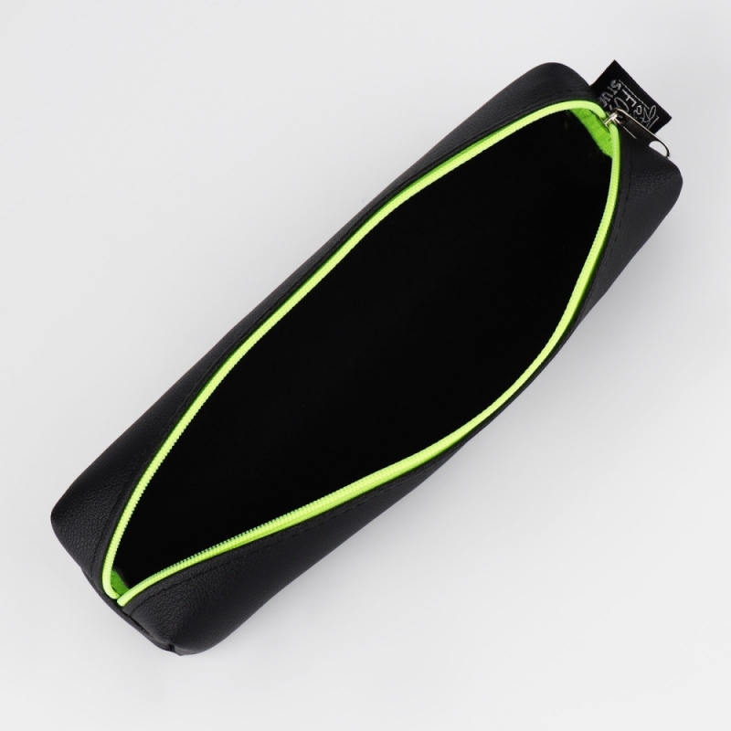 Пенал школьный из искусственной кожи «1 сентября: Черный» , 19 х 8 х 3 см Пенал школьный из искусственной кожи «1 сентября: Черный» , 19 х 8 х 3 см