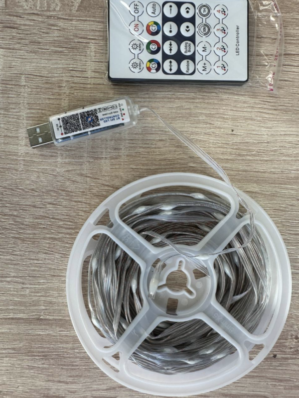 Гирлянда новогодняя на стену умная c пультом, 10 метров