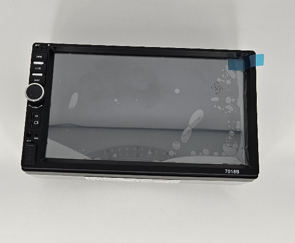 Универсальная магнитола 7018В