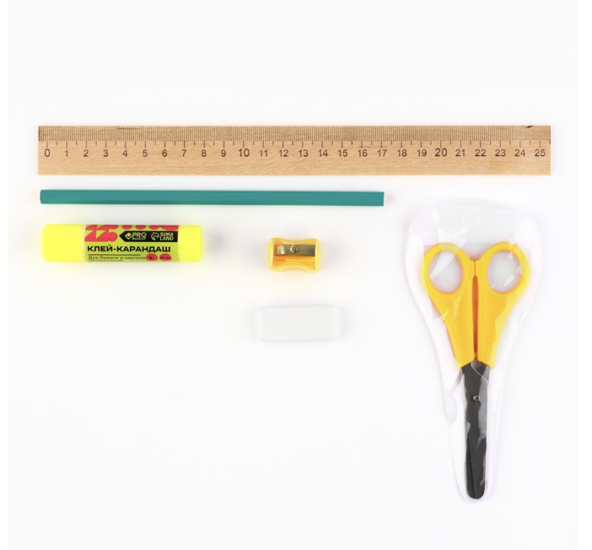 Набор первоклассника в папке 13 предметов «1 сентября: Новых знаний! Зверята»