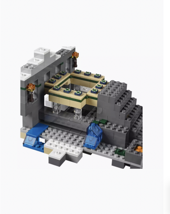 Конструктор Майнкрафт Портал в Край 559 деталей Конструктор Майнкрафт Портал в Край 559 деталей