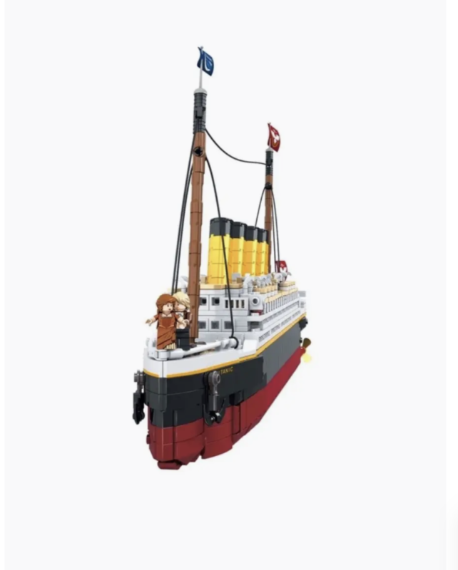 Конструктор  Круизный лайнер Титаник 1507 деталей