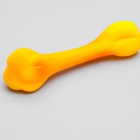 Игрушка пищащая "Кость" для собак, 15 см