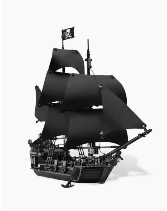 Конструктор Корабль Черная Жемчужина 804 деталей Конструктор Корабль Черная Жемчужина 804 деталей
