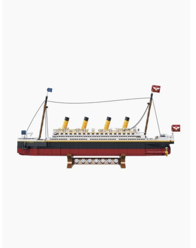 Конструктор  Круизный лайнер Титаник 1507 деталей